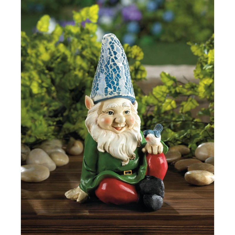 CHEERY GNOME SOLAR STATUE