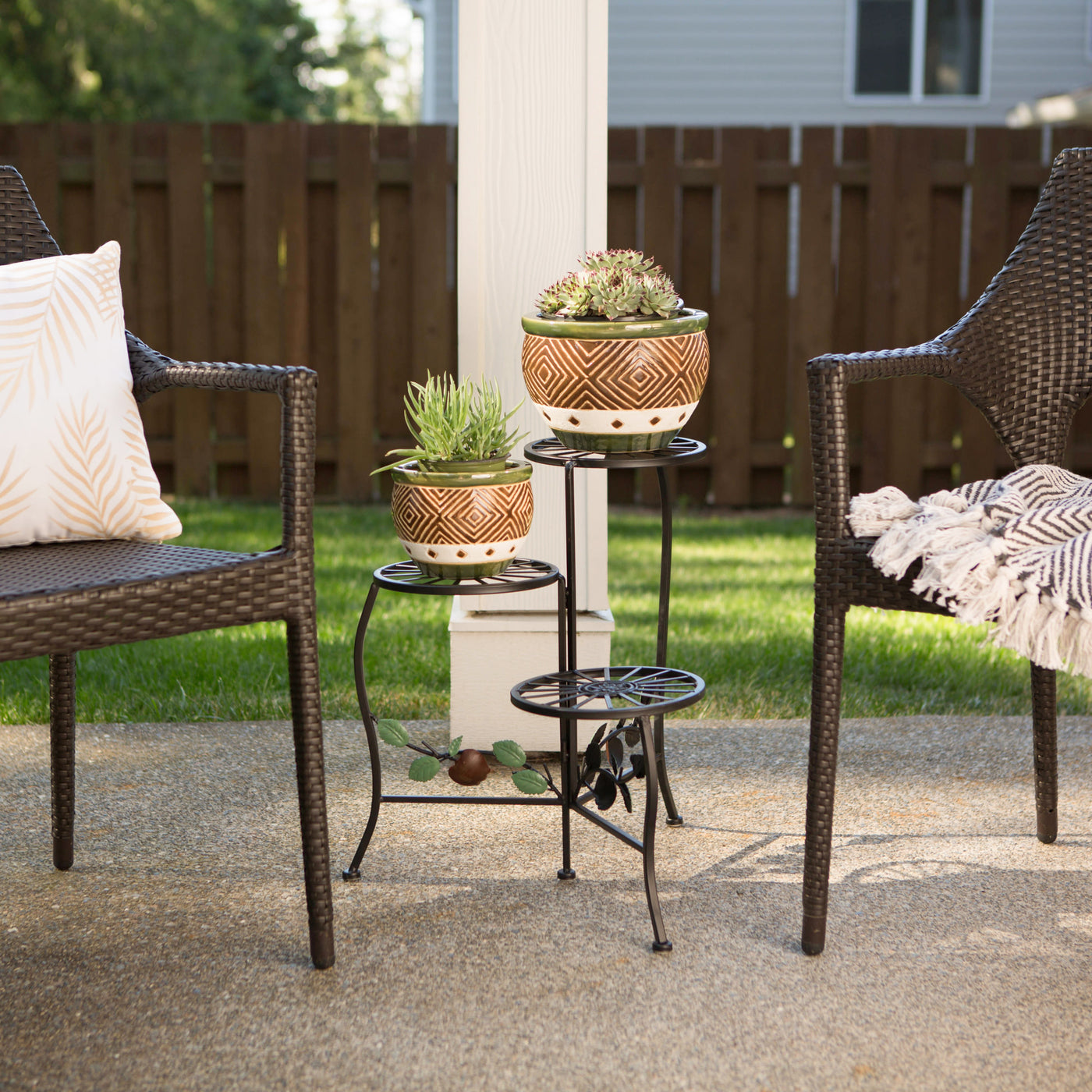 (image for) COUNTRY APPLE PLANT STAND