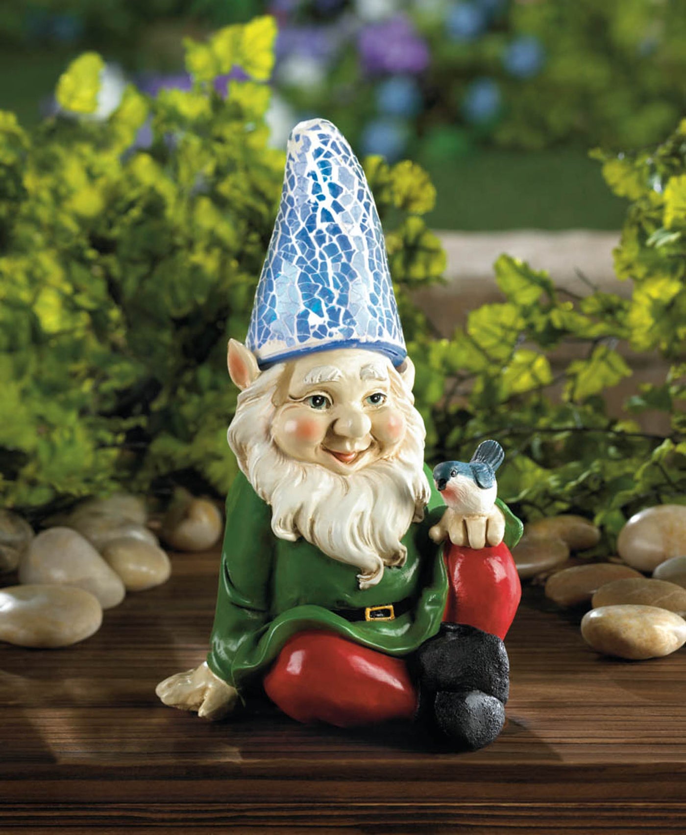 (image for) CHEERY GNOME SOLAR STATUE
