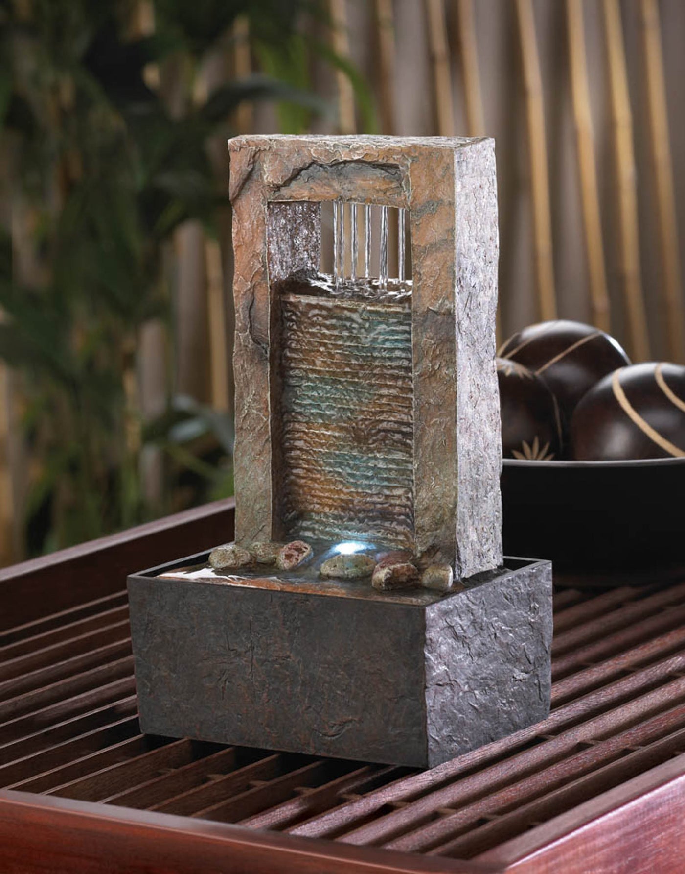 (image for) CASCADING WATER TABLETOP FOUNTAIN